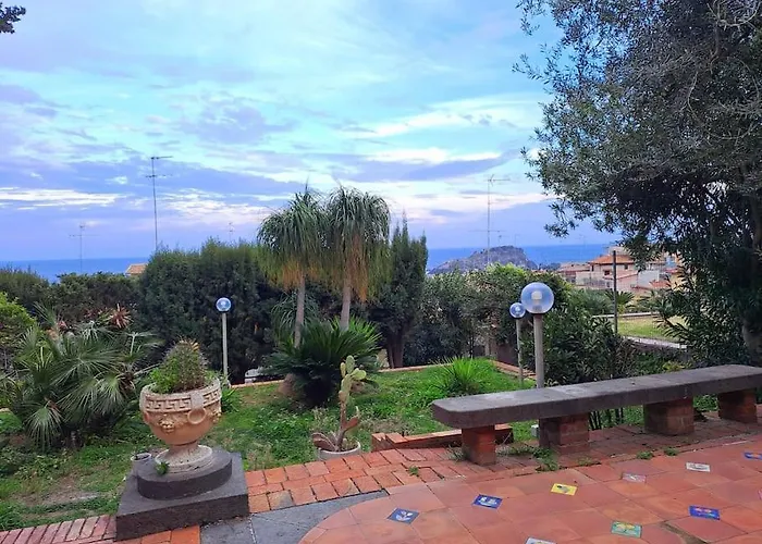 Holiday home Unica Aci Castello